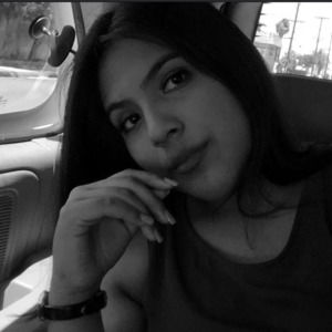 Meet your Posher, Leslie